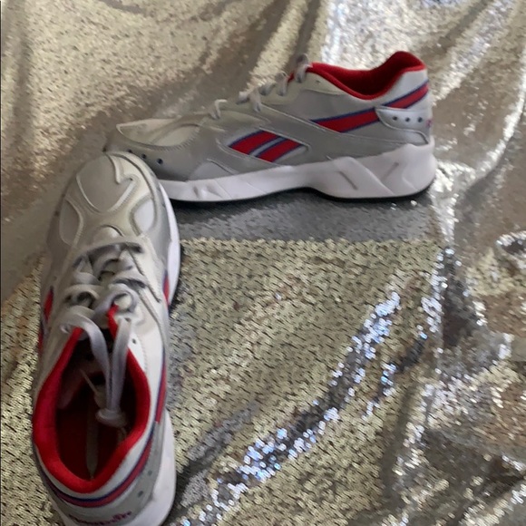 New! Reebok Size 10 - Picture 2 of 4